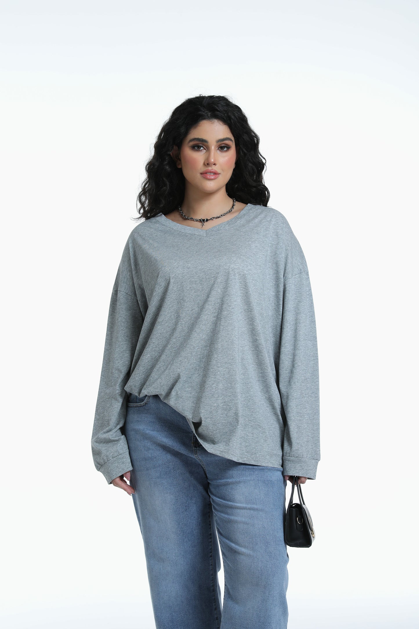 V-neck long sleeve top in grey