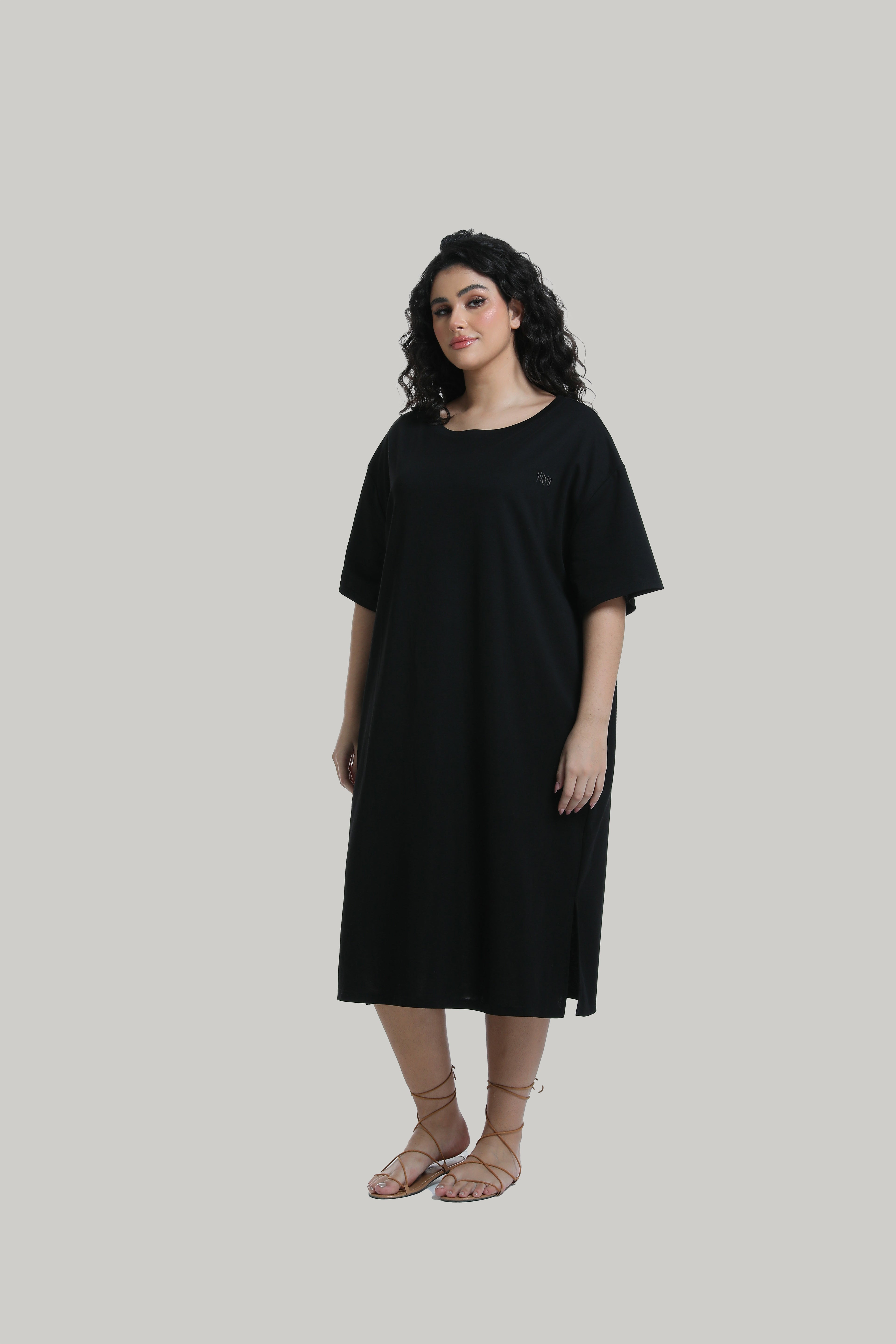 Midi T-shirt Dress in black with YRYB logo