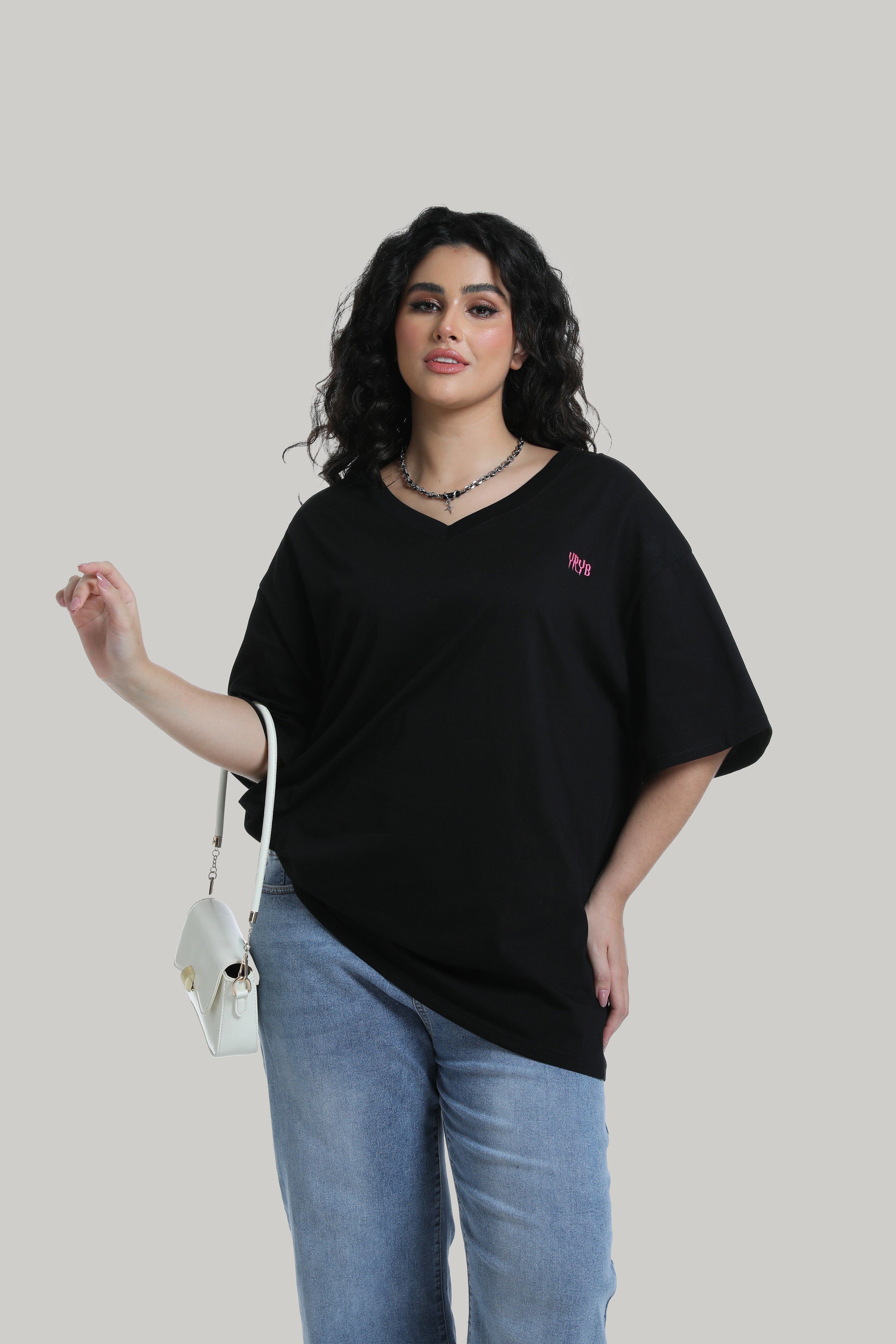 V-neck tee in black with YRYB logo