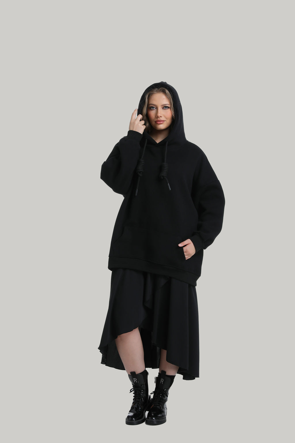 Oversized Heavy weight Hoodie in black