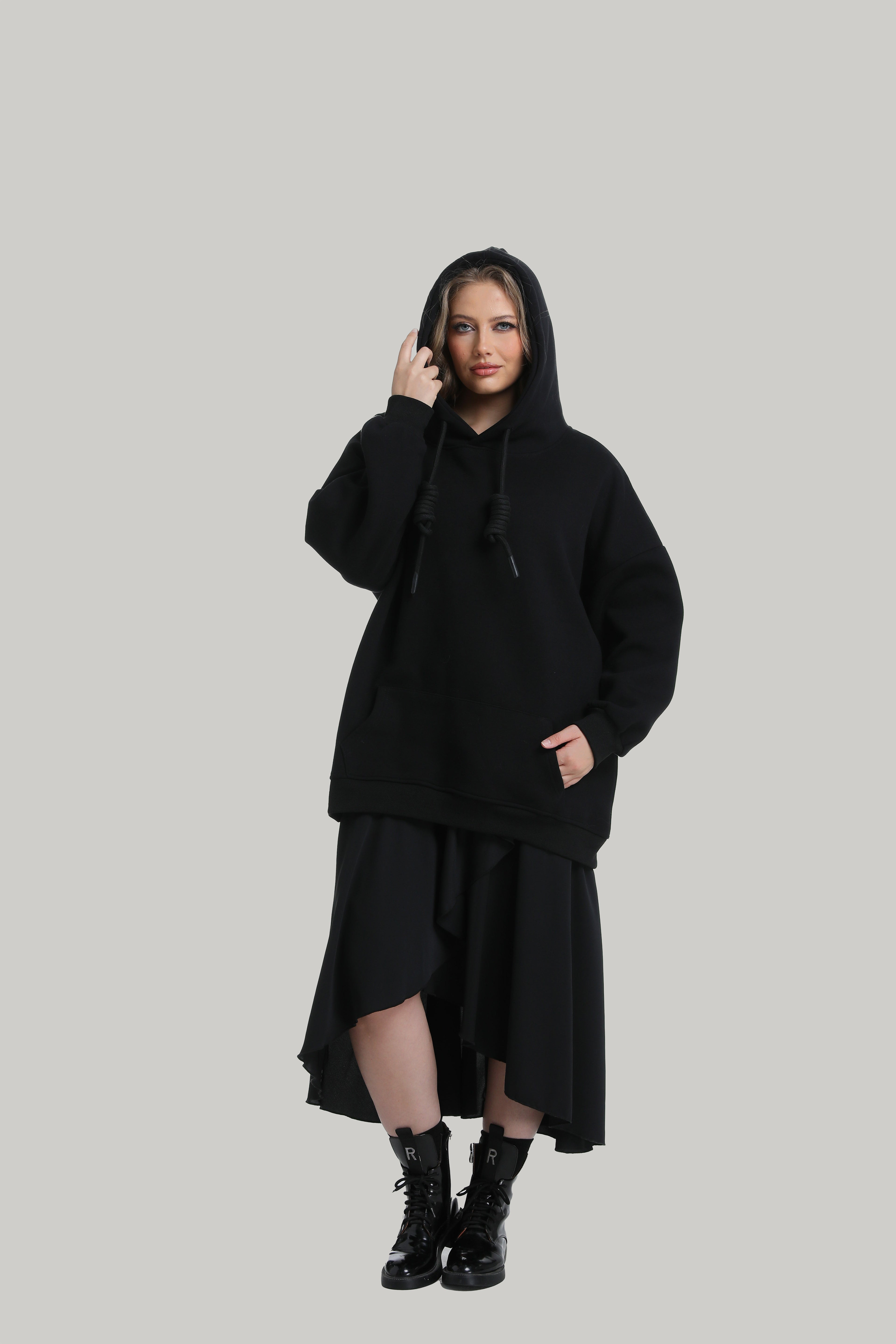Oversized Heavy weight Hoodie in black